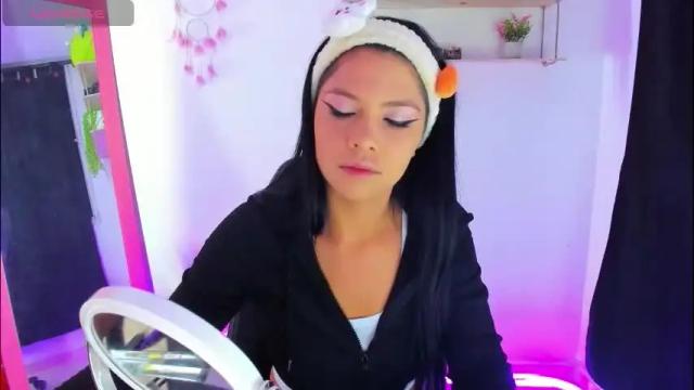 Image 6 of gia_contii Stream on Chaturbate on 22 days ago