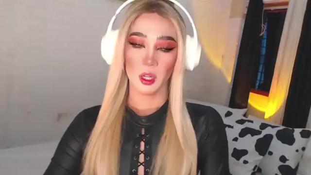 Thumbnail 1, gia_derza18's Stream at Chaturbate, 14 months ago