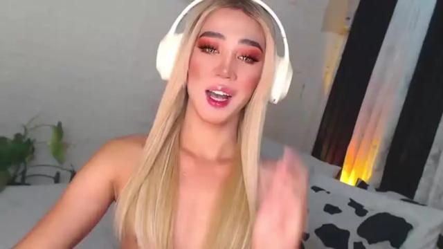Thumbnail 2, gia_derza18's Stream at Chaturbate, 13 months ago
