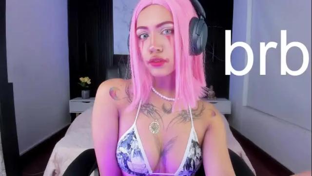 Image 3 of gia_foxy Stream on Chaturbate on 1 month ago