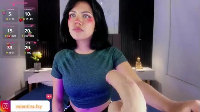 Image 4 of gia_foxy Stream on Chaturbate on 1 month ago