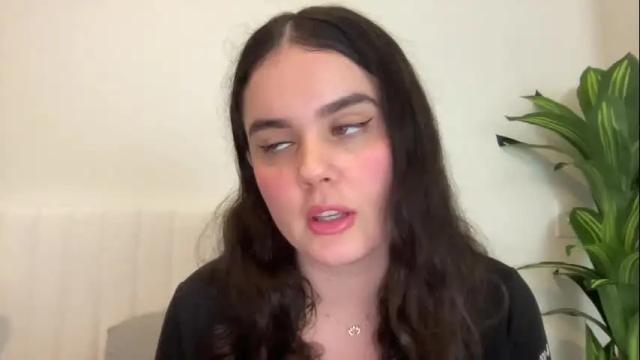 Thumbnail 1, gia_is_horny's Stream at Chaturbate, 15 months ago