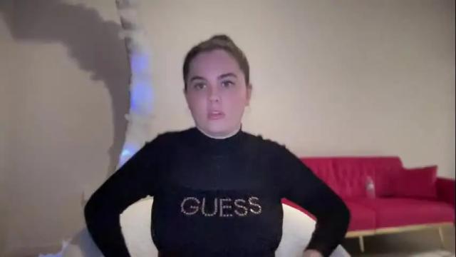 Image 6 of gia_is_horny Stream on Chaturbate on 14 months ago