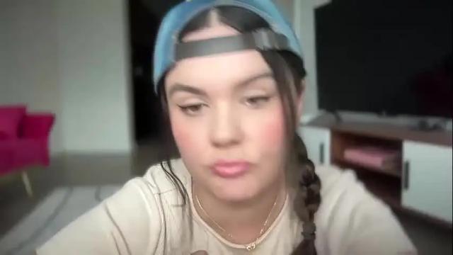 Thumbnail 3, gia_is_horny's Stream at Chaturbate, 12 months ago