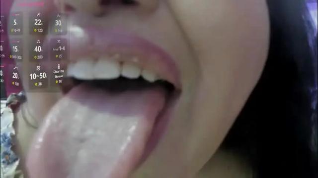 Image 10 of gia_nahomi Stream on Chaturbate on 2 days ago