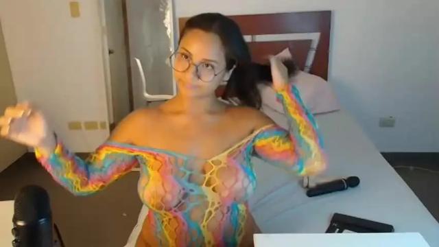 Image 7 of giablue20 Stream on Chaturbate on 20 months ago