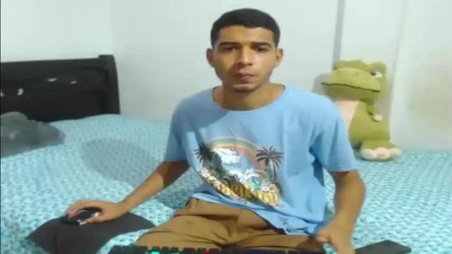 Thumbnail 1, gianluca_silva's Stream at Chaturbate, 19 months ago