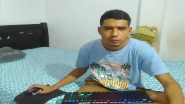 Image 11 of gianluca_silva Stream on Chaturbate on 19 months ago
