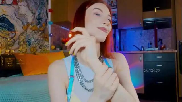 Image 8 of giantess_eva Stream on Chaturbate on 1 month ago