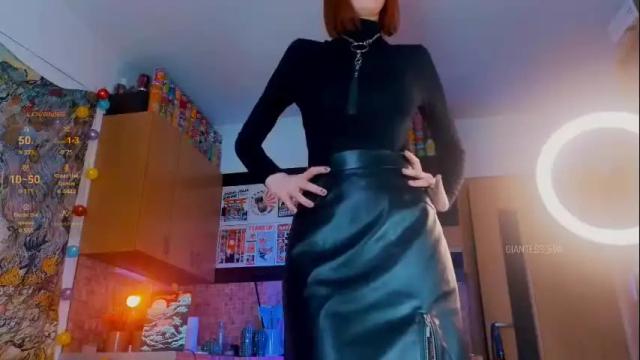 Thumbnail 3, giantess_eva's Stream at Chaturbate, 28 days ago