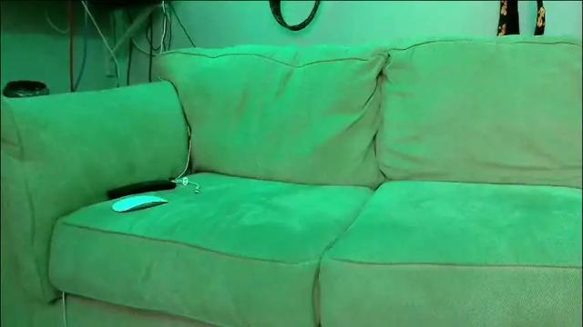 Image 4 of giantwhite10inch Stream on Chaturbate on 1 month ago