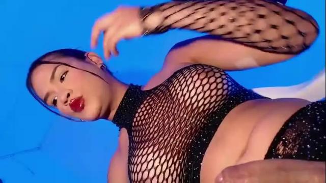 Image 2 of gianushi Stream on Chaturbate on 1 month ago