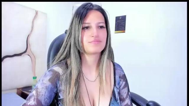 Thumbnail 3, giaroussel's Stream at Chaturbate, 1 month ago