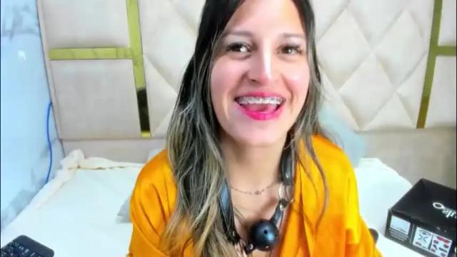 Image 6 of giaroussel Stream on Chaturbate on 1 month ago