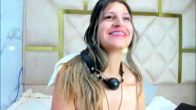 Image 8 of giaroussel Stream on Chaturbate on 1 month ago