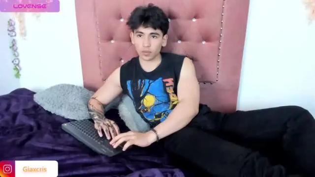 Image 11 of giaxcris Stream on Chaturbate on 23 months ago