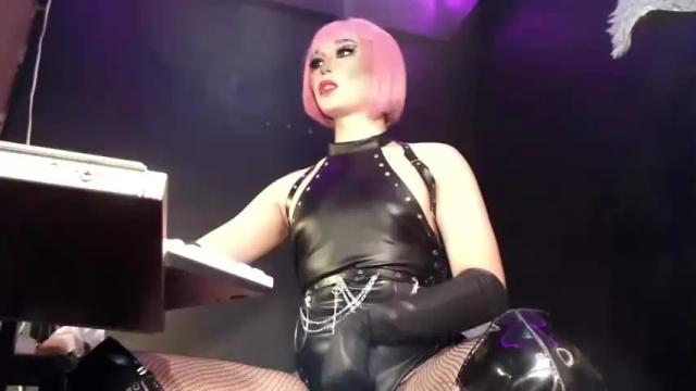 Image 12 of giaxxx01 Stream on Chaturbate on 12 months ago