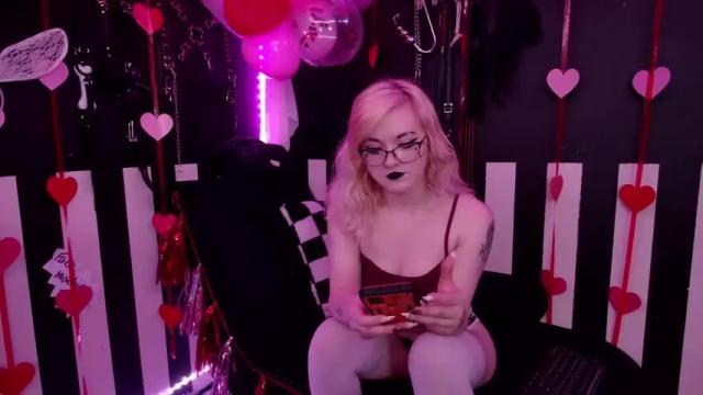 Thumbnail 1, gigglemethis22's Stream at Chaturbate, 14 months ago