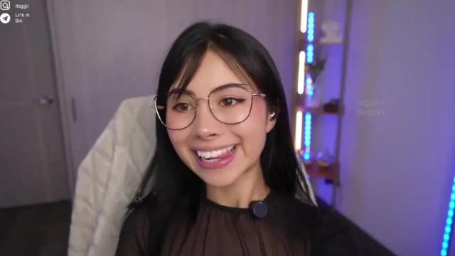 Image 12 of gigi_ulala Stream on Chaturbate on 3 months ago