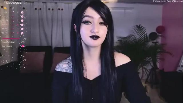 Image 4 of gigii_hadiidd Stream on Chaturbate on 1 day ago