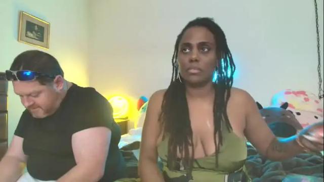 Image 8 of gigimcfee Stream on Chaturbate on 1 month ago