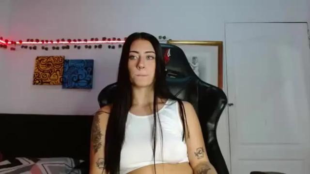 Image 11 of giia_blue Stream on Chaturbate on 21 months ago