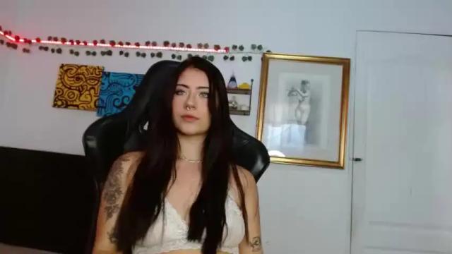 Thumbnail 1, giia_blue's Stream at Chaturbate, 21 months ago