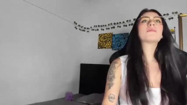Image 8 of giia_blue Stream on Chaturbate on 20 months ago
