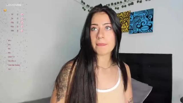 Image 10 of giia_blue Stream on Chaturbate on 20 months ago