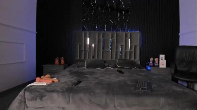Image 4 of giiadior Stream on Chaturbate on 24 days ago