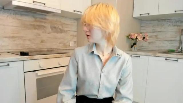 Image 2 of gillianbraund Stream on Chaturbate on 21 months ago