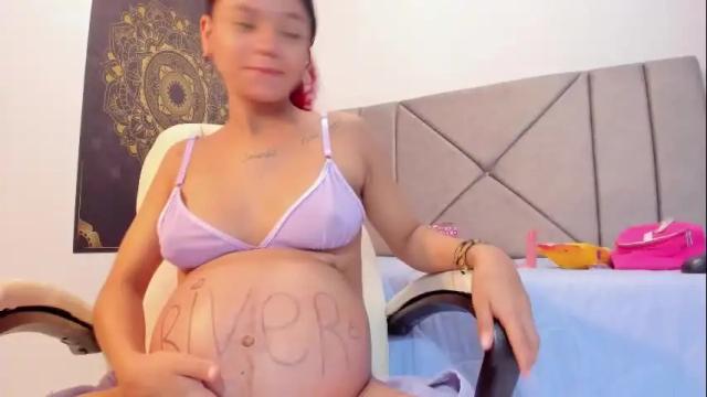 Image 6 of gimenalara Stream on Chaturbate on 3 months ago