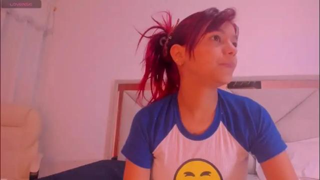Image 2 of gimenalara Stream on Chaturbate on 1 day ago
