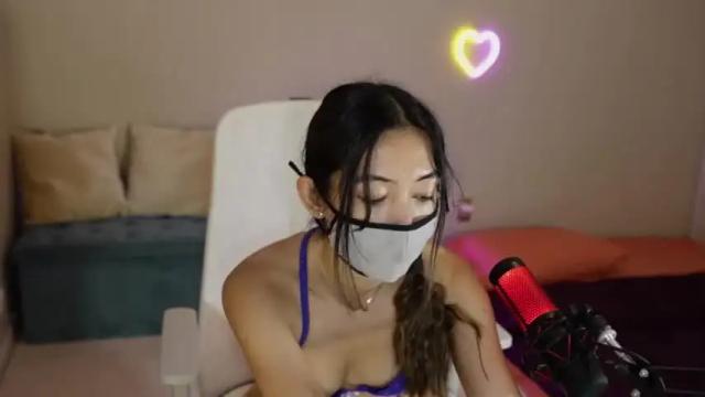 Image 7 of gimme_cute Stream on Chaturbate on 22 months ago