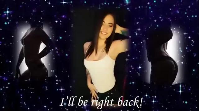 Image 7 of gina_hotlick Stream on Chaturbate on 13 months ago