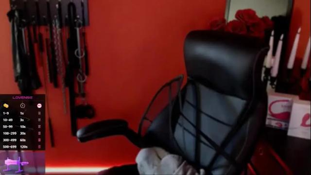 Image 8 of gina_hotlick Stream on Chaturbate on 1 month ago