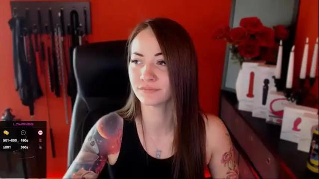 Image 2 of gina_hotlick Stream on Chaturbate on 2 months ago