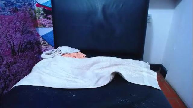 Image 8 of gina_pervertt Stream on Chaturbate on 2 months ago