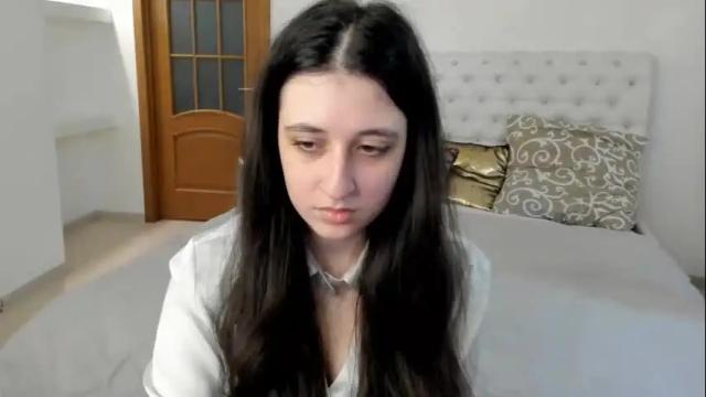 Image 6 of ginablum Stream on Chaturbate on 29 days ago