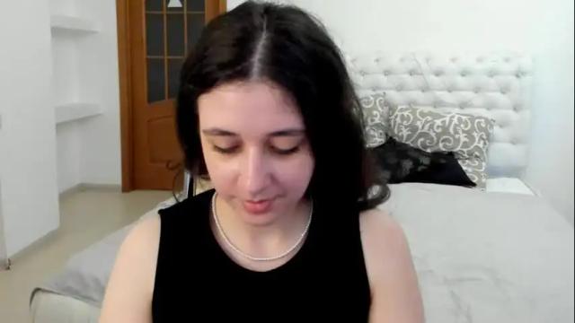 Image 6 of ginablum Stream on Chaturbate on 2 months ago