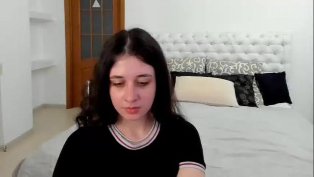 Image 12 of ginablum Stream on Chaturbate on 2 months ago