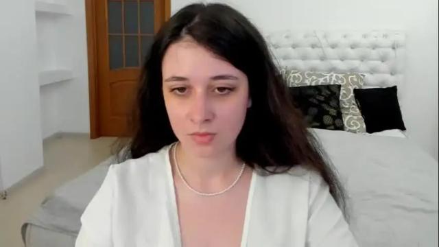 Image 7 of ginablum Stream on Chaturbate on 2 months ago