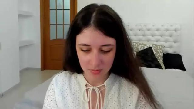 Image 6 of ginablum Stream on Chaturbate on 1 month ago
