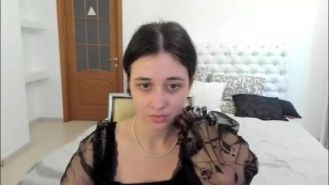 Image 12 of ginablum Stream on Chaturbate on 27 days ago