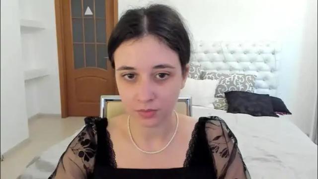 Image 6 of ginablum Stream on Chaturbate on 27 days ago