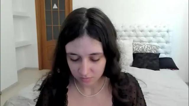 Image 7 of ginablum Stream on Chaturbate on 1 day ago