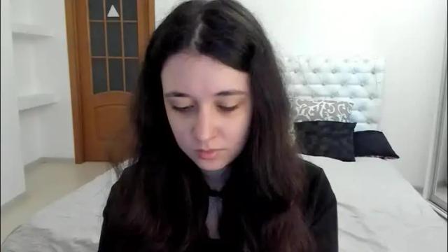 Image 2 of ginablum Stream on Chaturbate on 1 month ago