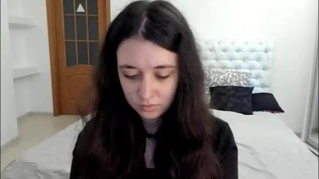 Image 3 of ginablum Stream on Chaturbate on 1 month ago