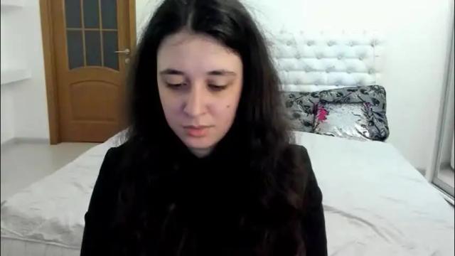 Image 2 of ginablum Stream on Chaturbate on 10 days ago