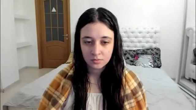 Image 6 of ginablum Stream on Chaturbate on 8 days ago